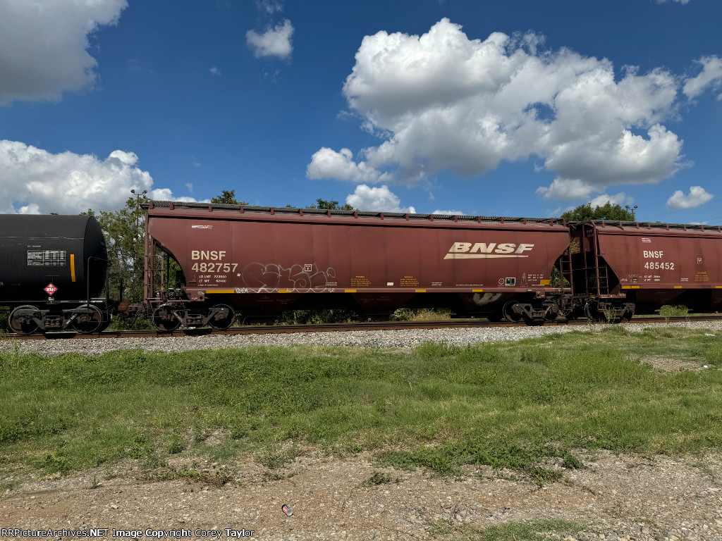 BNSF 482757